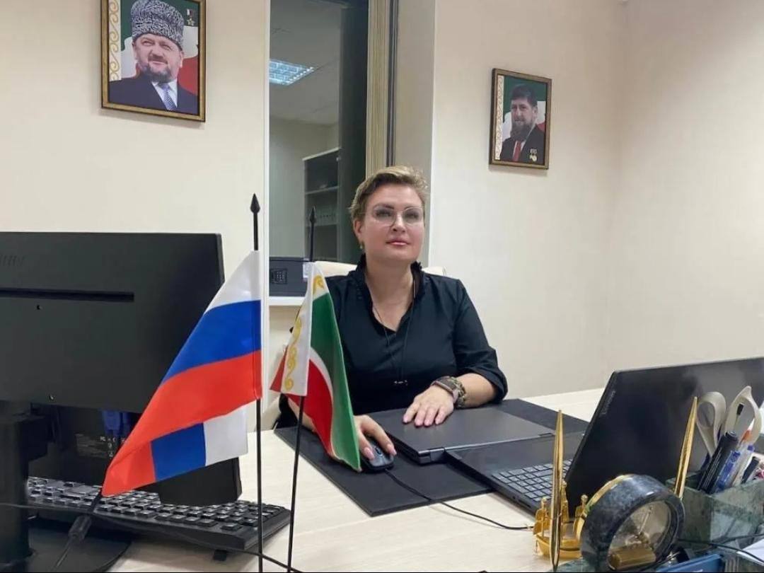 Елена Грозова