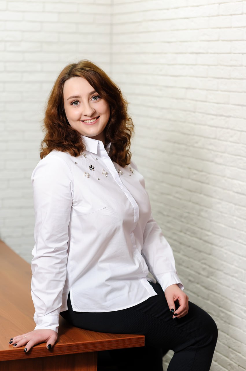 Елена Суркова